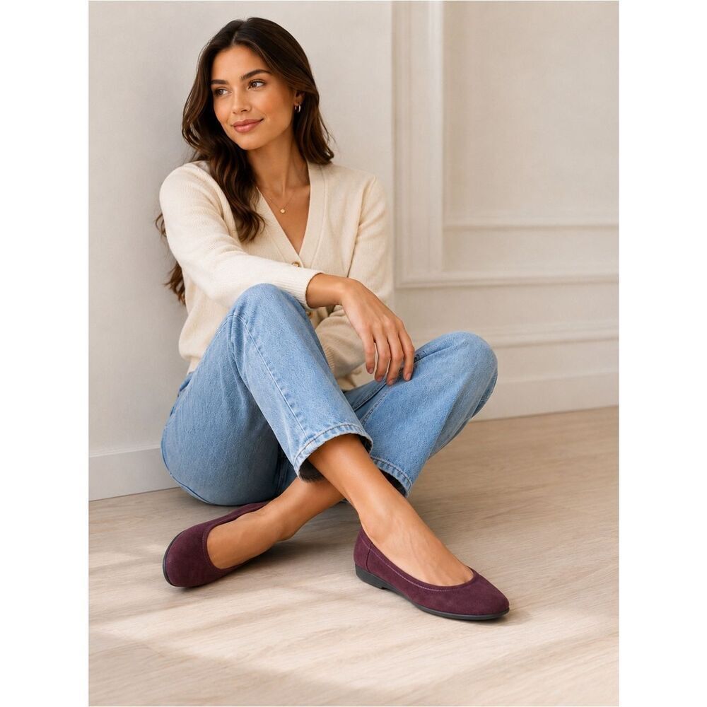 Naturalizer Purple/Maroon Suede Flats